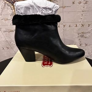 NIB BAIT Black Harper booties